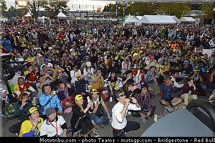 motogp_ambiance_0004_japon_motegi_2012.jpg