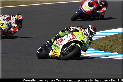 motogp_barbera_0004_japon_motegi_2012.jpg
