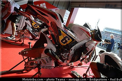 motogp_bradl_0024_japon_motegi_2012.jpg