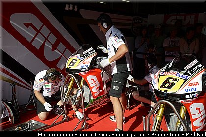 motogp_bradl_0026_japon_motegi_2012.jpg