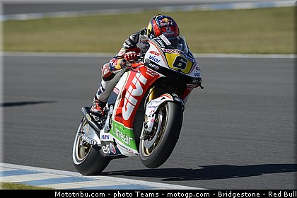 motogp_bradl_0047_japon_motegi_2012.jpg