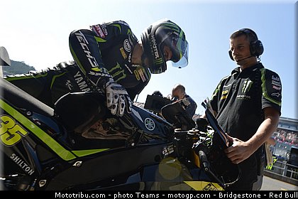 motogp_crutchlow_0003_japon_motegi_2012.jpg