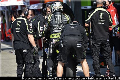 motogp_crutchlow_0022_japon_motegi_2012.jpg