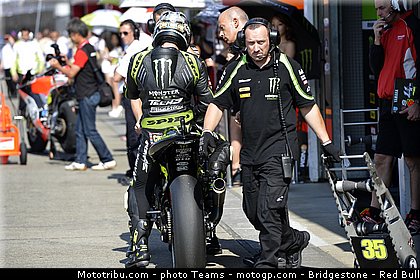motogp_crutchlow_0028_japon_motegi_2012.jpg