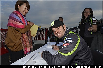 motogp_crutchlow_0029_japon_motegi_2012.jpg