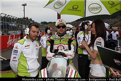 motogp_pitbabe_0036_japon_motegi_2012.jpg