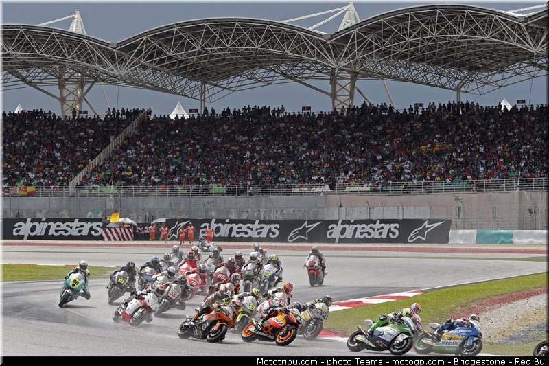 moto2_0003_malaisie_sepang_2012