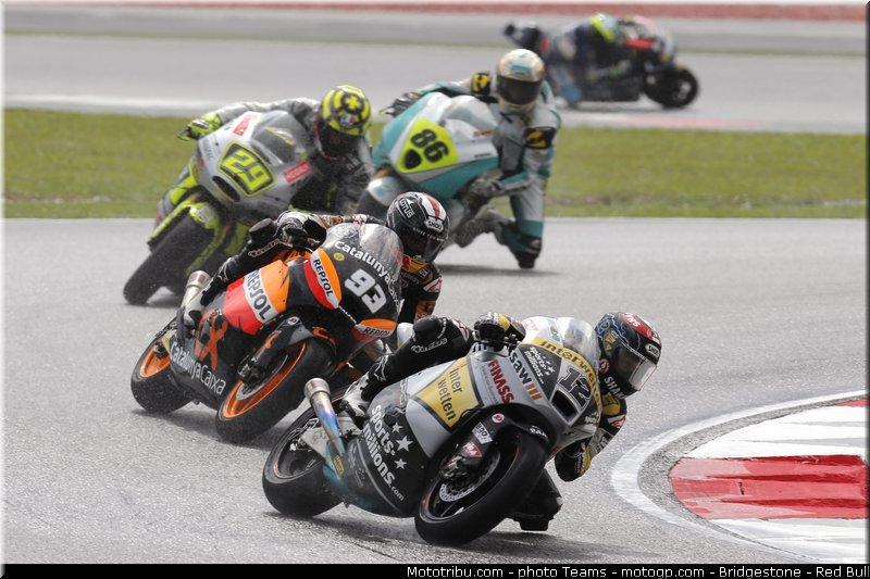 moto2_0015_malaisie_sepang_2012