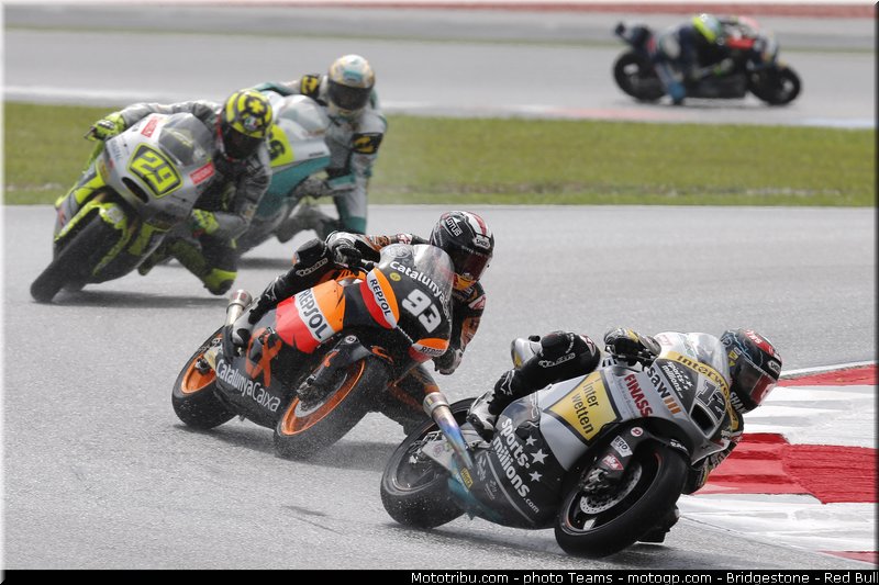 moto2_0016_malaisie_sepang_2012