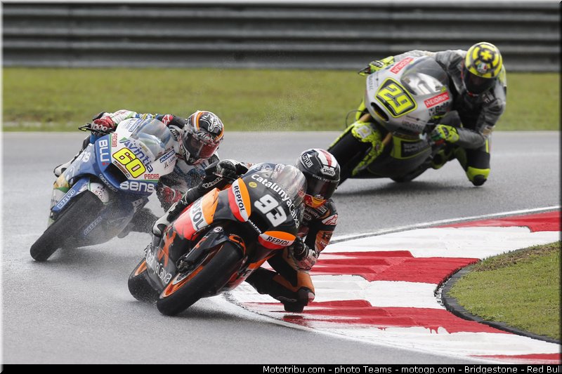 moto2_0017_malaisie_sepang_2012