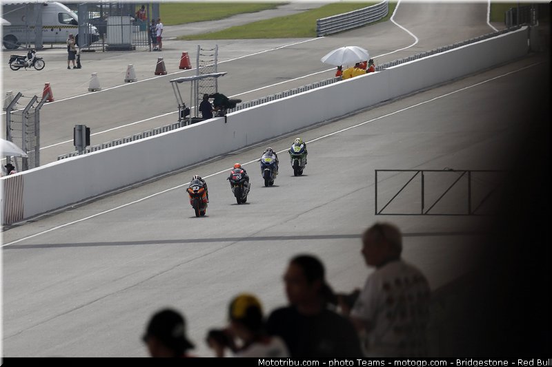 moto2_0022_malaisie_sepang_2012