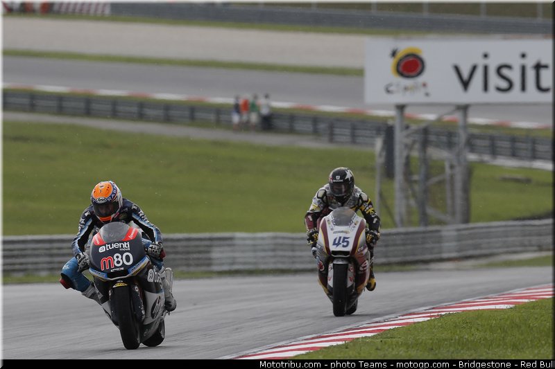 moto2_0049_malaisie_sepang_2012