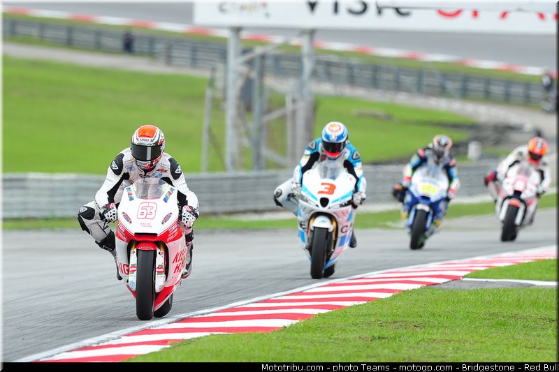 moto2_0057_malaisie_sepang_2012