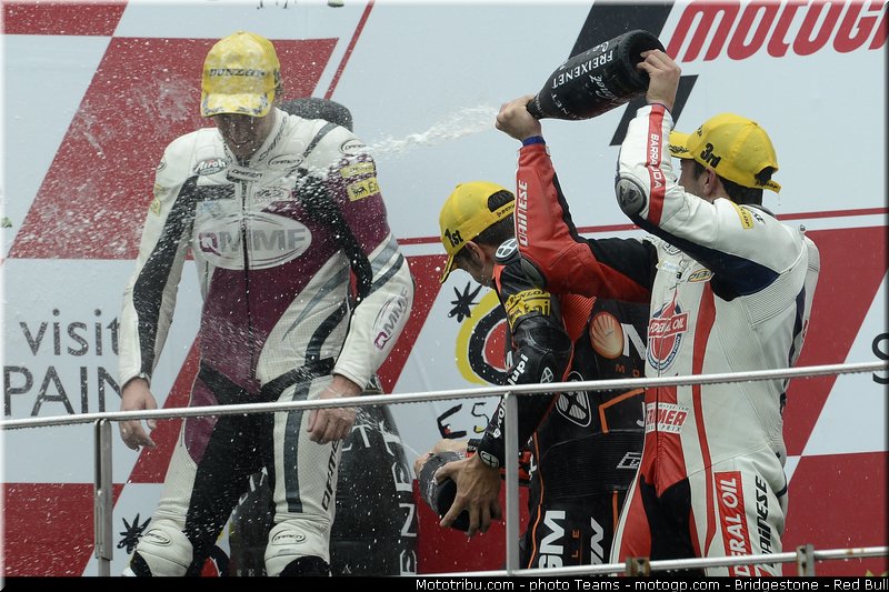 moto2_0074_malaisie_sepang_2012