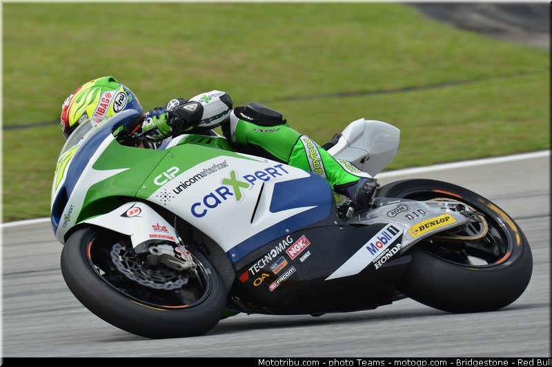 moto2_aegerter_0003_malaisie_sepang_2012
