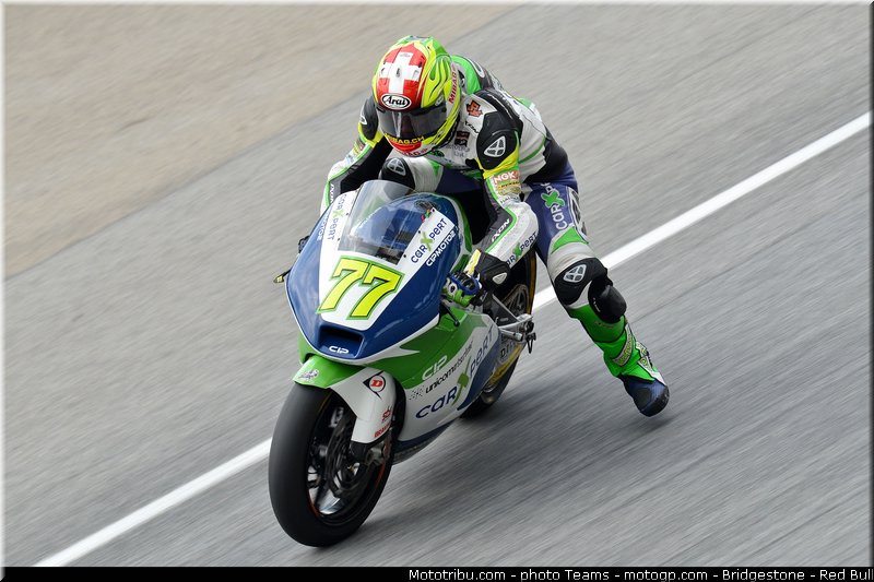 moto2_aegerter_0016_malaisie_sepang_2012
