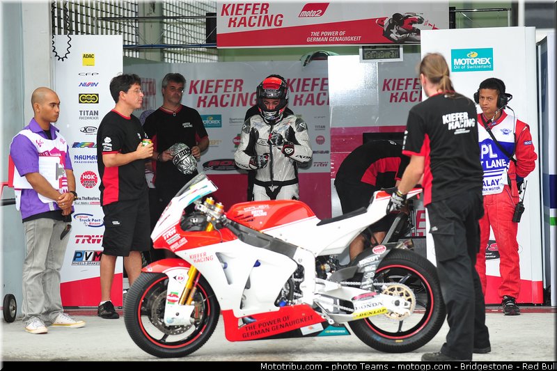 moto2_dimeglio_0015_malaisie_sepang_2012