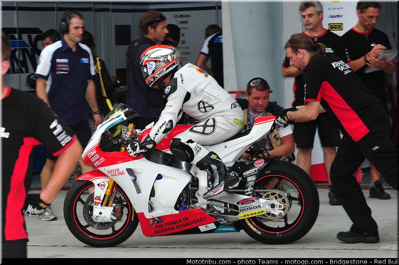 moto2_dimeglio_0038_malaisie_sepang_2012