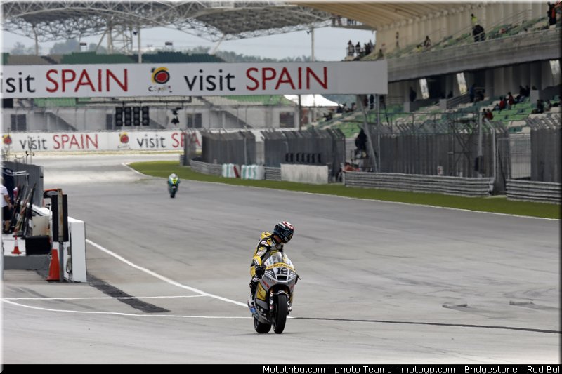 moto2_luthi_0005_malaisie_sepang_2012