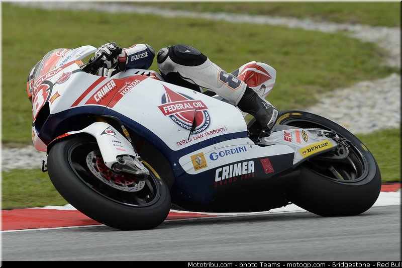 moto2_rea_0001_malaisie_sepang_2012