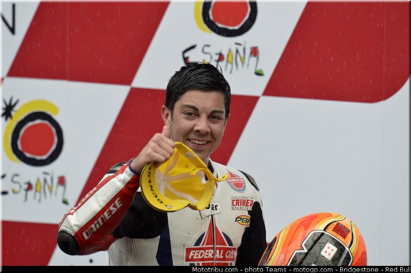moto2_rea_0009_malaisie_sepang_2012