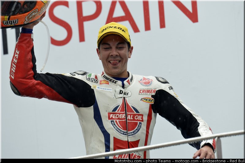 moto2_rea_0010_malaisie_sepang_2012