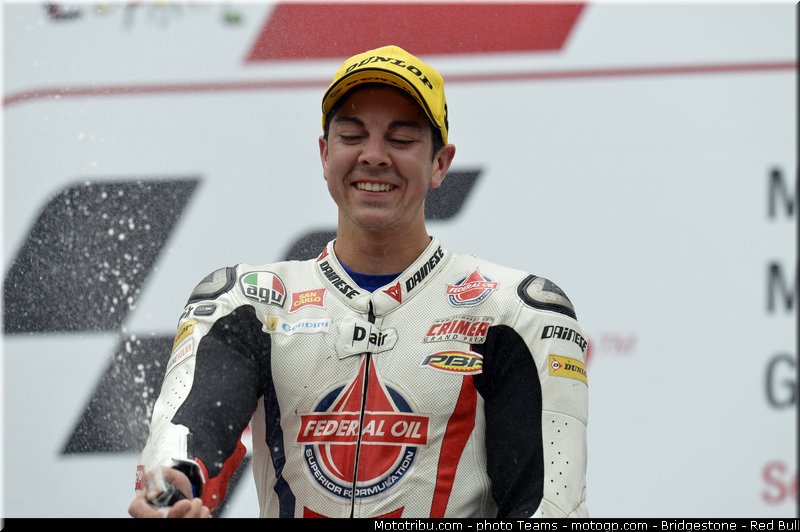 moto2_rea_0013_malaisie_sepang_2012