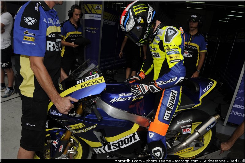 moto2_smith_0014_malaisie_sepang_2012