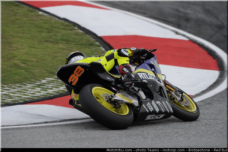 moto2_smith_0016_malaisie_sepang_2012