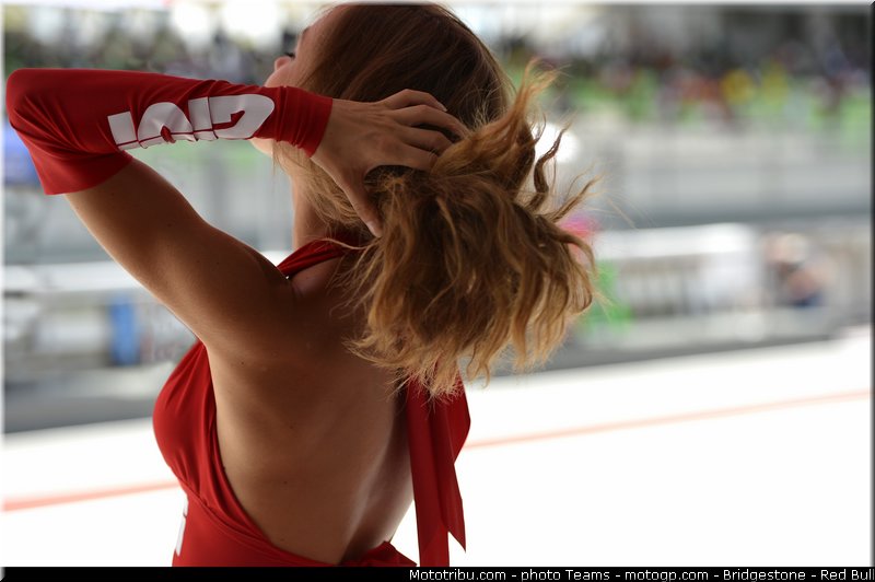 motogp_pitbabe_0013_malaisie_sepang_2012