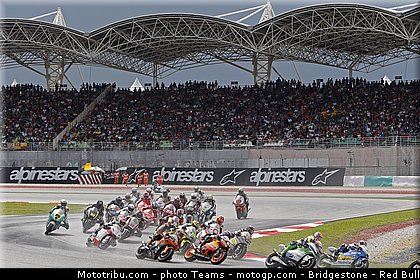 moto2_0003_malaisie_sepang_2012.jpg