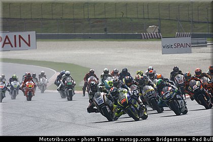 moto2_0005_malaisie_sepang_2012.jpg