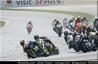 moto2_0006_malaisie_sepang_2012.jpg