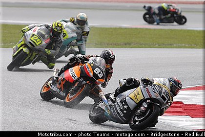 moto2_0016_malaisie_sepang_2012.jpg