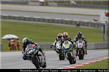 moto2_0048_malaisie_sepang_2012.jpg