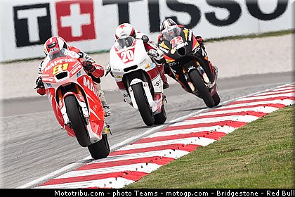moto2_0051_malaisie_sepang_2012.jpg