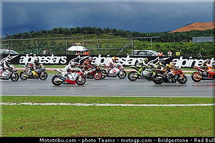 moto2_0058_malaisie_sepang_2012.jpg