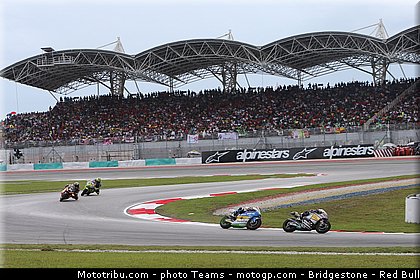 moto2_0066_malaisie_sepang_2012.jpg