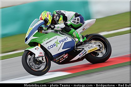 moto2_aegerter_0019_malaisie_sepang_2012.jpg