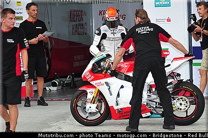 moto2_dimeglio_0014_malaisie_sepang_2012.jpg