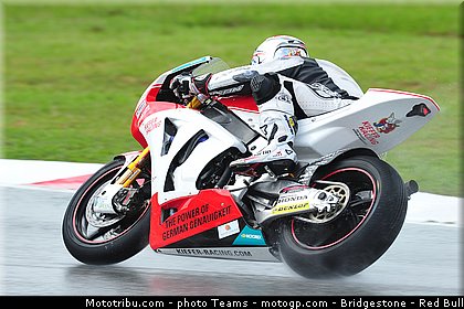 moto2_dimeglio_0019_malaisie_sepang_2012.jpg