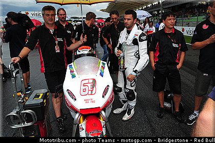 moto2_dimeglio_0030_malaisie_sepang_2012.jpg