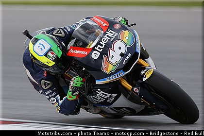 moto2_espargaro_p_0003_malaisie_sepang_2012.jpg