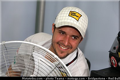 moto2_luthi_0009_malaisie_sepang_2012.jpg