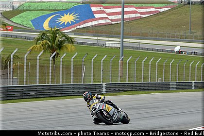 moto2_luthi_0010_malaisie_sepang_2012.jpg