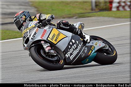 moto2_luthi_0011_malaisie_sepang_2012.jpg