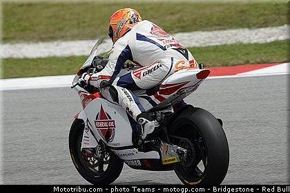 moto2_rea_0007_malaisie_sepang_2012.jpg