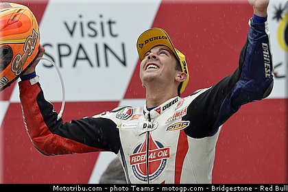 moto2_rea_0011_malaisie_sepang_2012.jpg