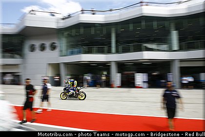 moto2_smith_0023_malaisie_sepang_2012.jpg