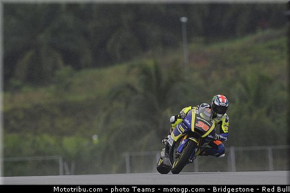 moto2_smith_0028_malaisie_sepang_2012.jpg